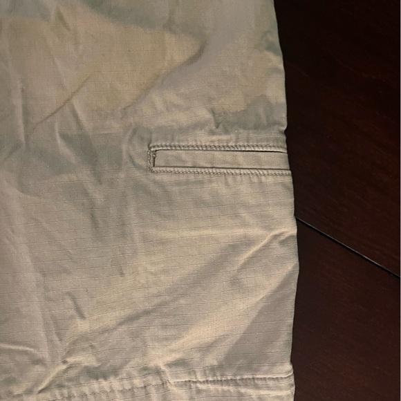 Pair of Carhartt Relaxed Fix Shorts - Picture 6 of 9